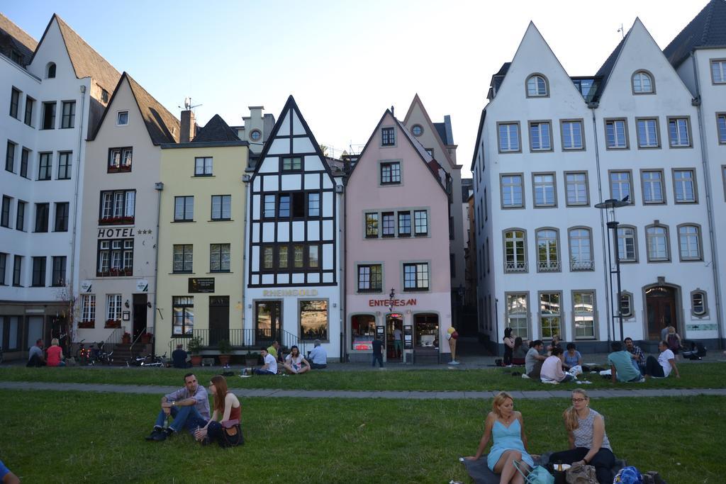Aparthotel Haus Enteresan Colonia Exterior foto